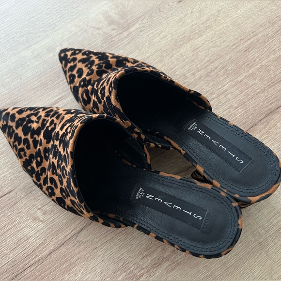 Leopard Print Mules - Picture 3 of 3